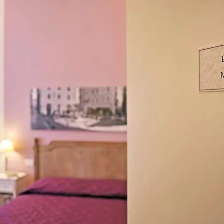 Piazzetta Al Vaticano B&B
